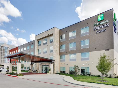 hotels near toyota stadium|Holiday Inn Express & Suites Dallas.